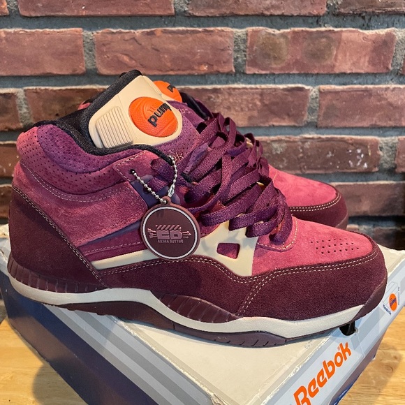 Reebok Other - Extra Butter Reebok Pumps sz 9 released 2011